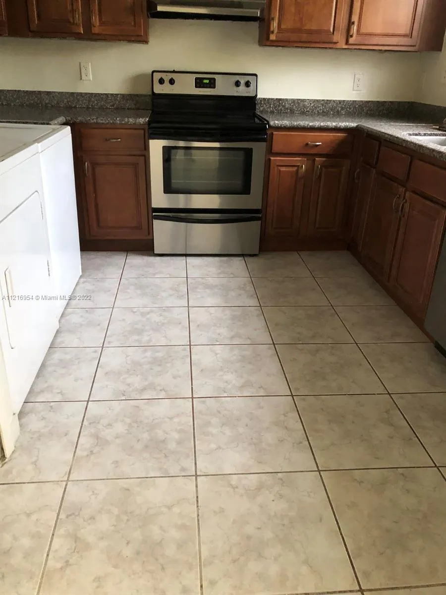 13559 SW 62nd St # 167, Miami FL 33183