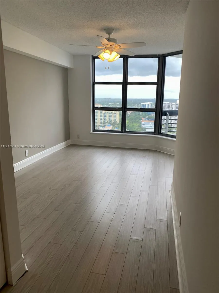 3530 Mystic Pointe Dr # 2602, Aventura FL 33180