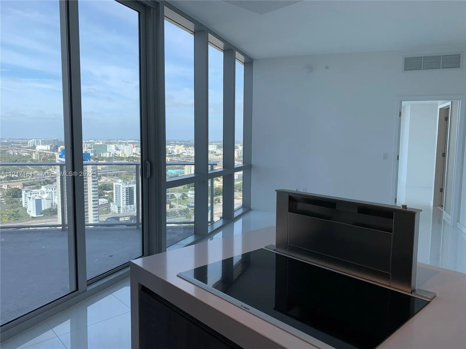 851 NE 1st Ave # 2702, Miami FL 33132