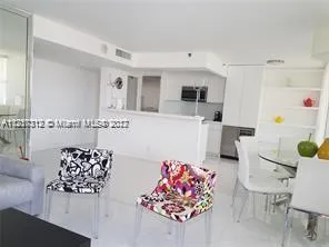 2555 Collins Ave # 702, Miami Beach FL 33140
