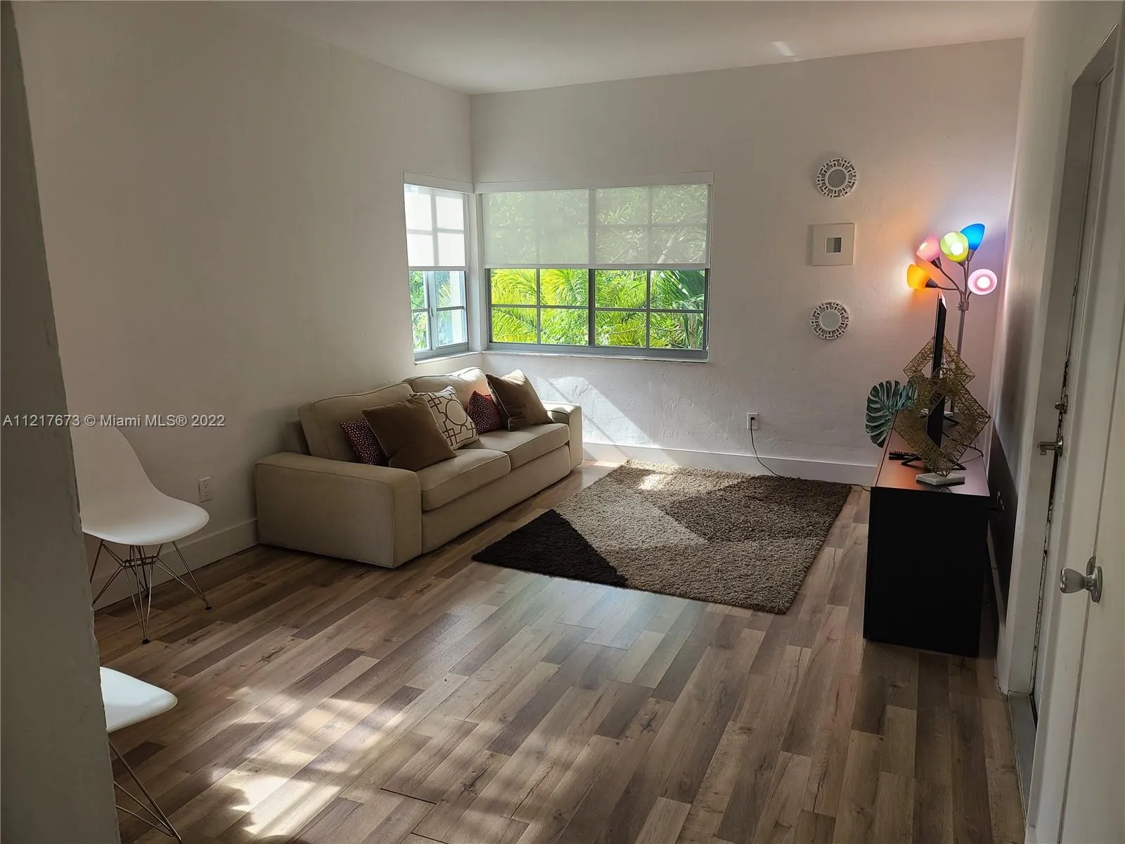 1 bedroom 1 bath for sale at 1561 Lenox Ave # 14, Miami Beach FL 33139