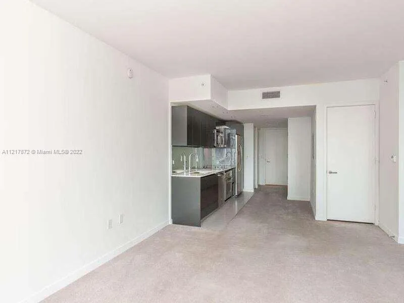 31 SE 6th St # 1905, Miami FL 33131