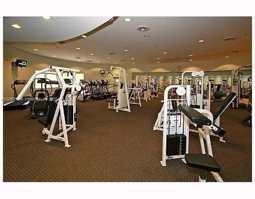 5600 Collins Ave # 16G, Miami Beach FL 33140
