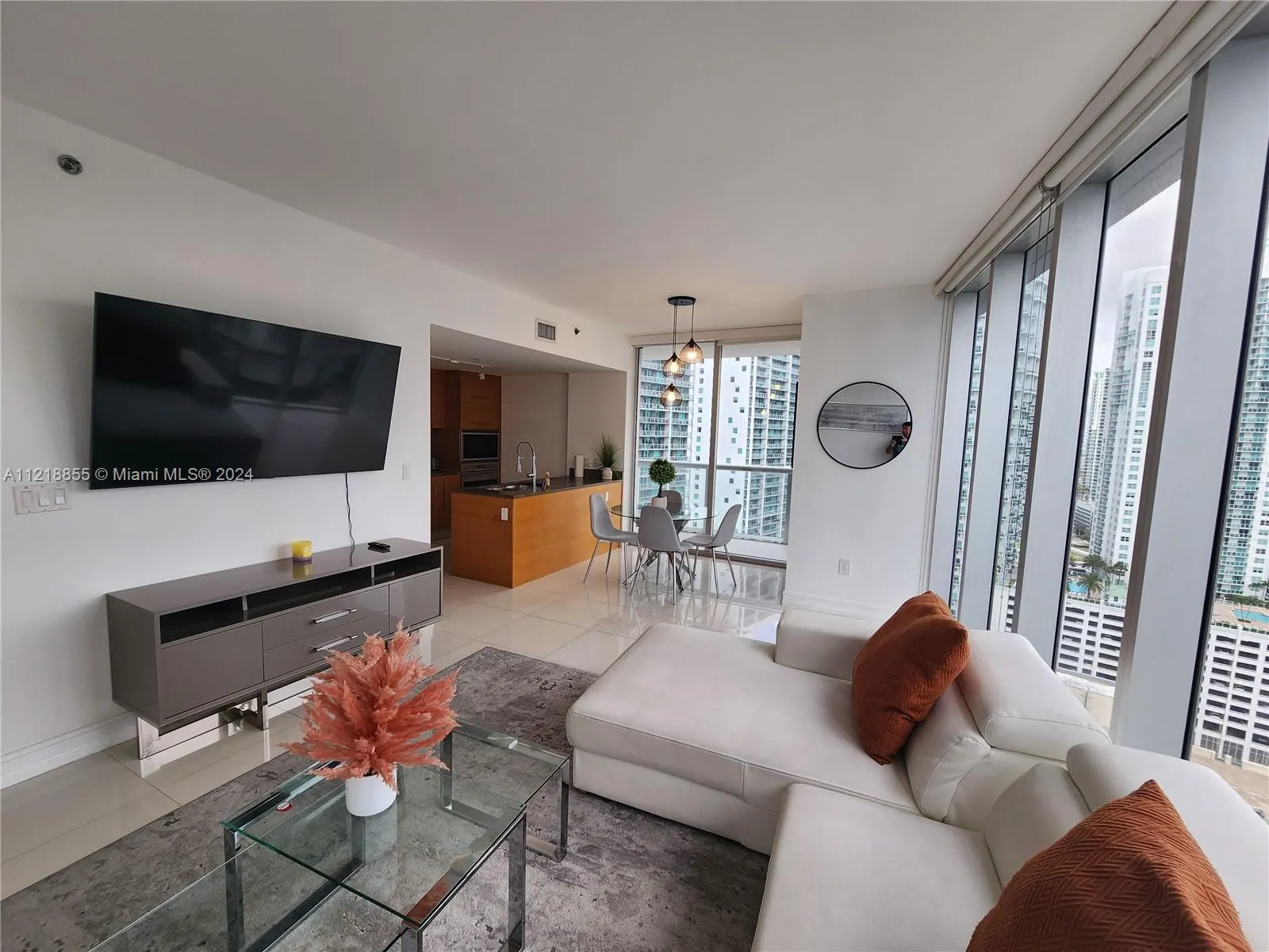 2 bedroom 2 bath for sale at 485 Brickell Ave # 2504, Miami FL 33131