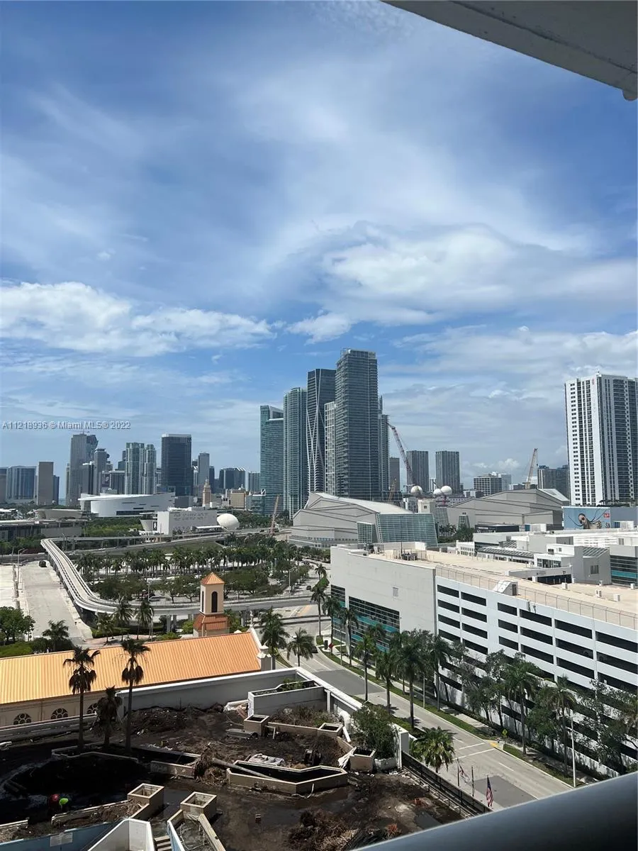 1717 N Bayshore Dr # 1856, Miami FL 33132