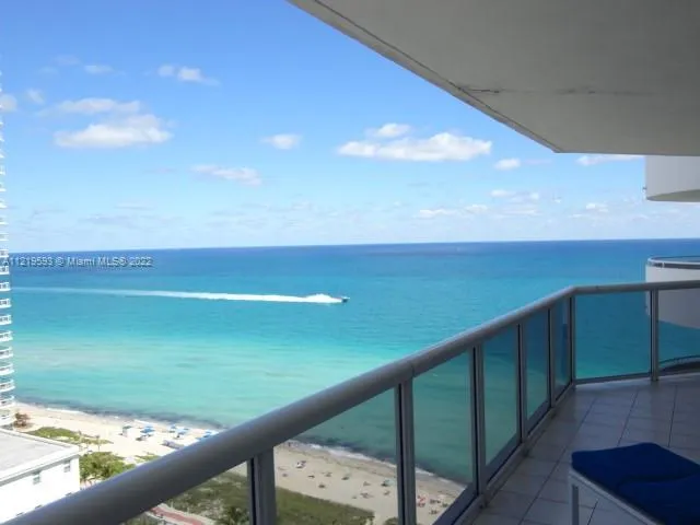 2 bedroom 2 bath for sale at 6301 Collins Ave # 2208, Miami Beach FL 33141