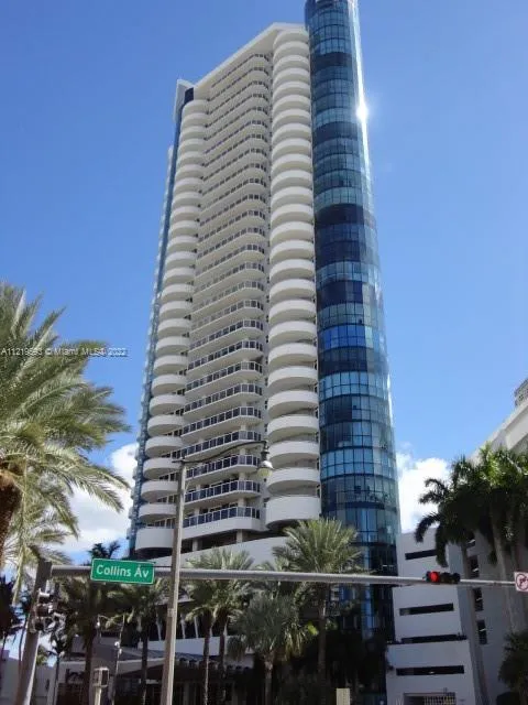 6301 Collins Ave # 2208, Miami Beach FL 33141