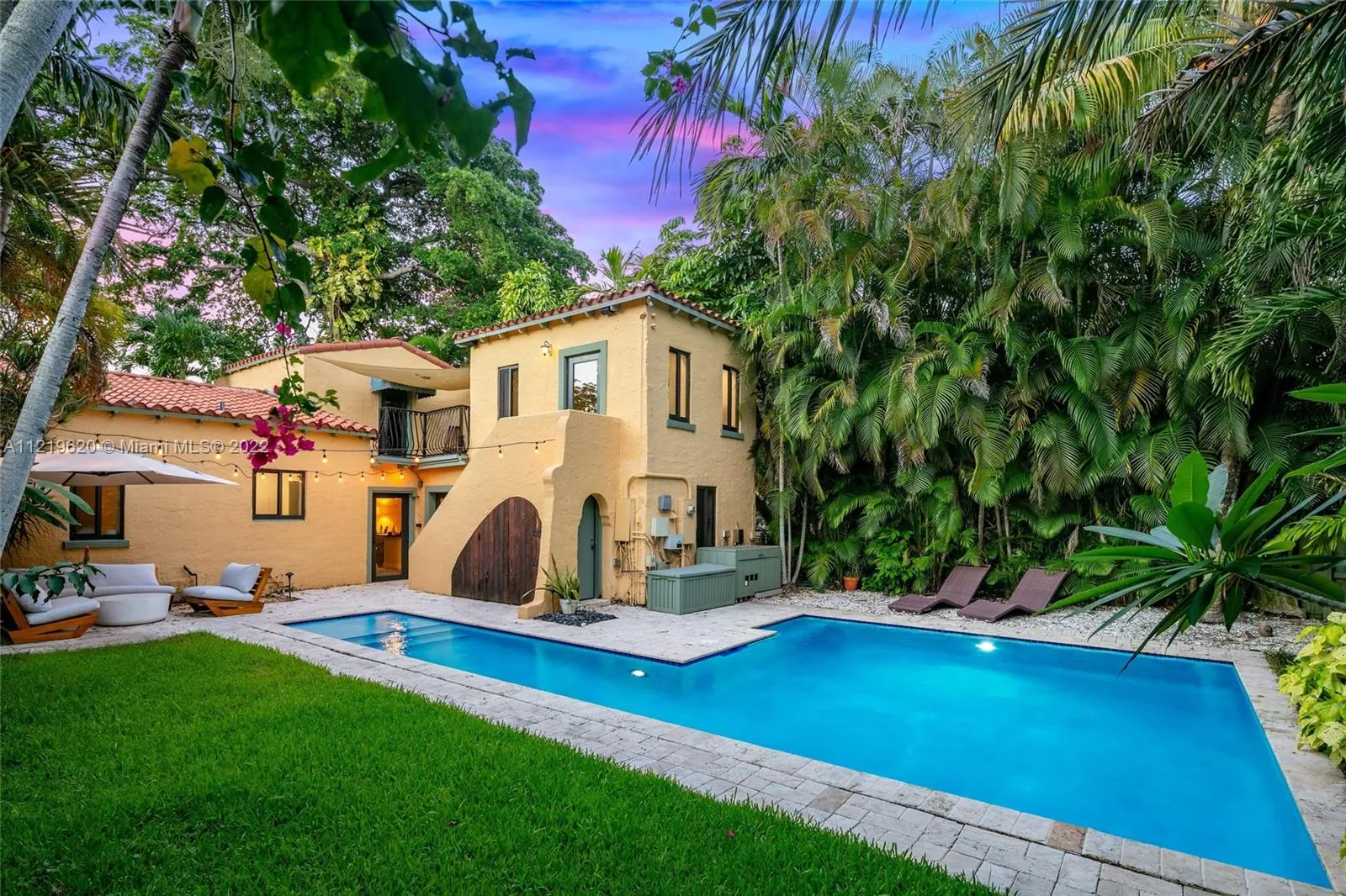 3 bedroom 3 bath for sale at 76 NW 97th St, Miami Shores FL 33150