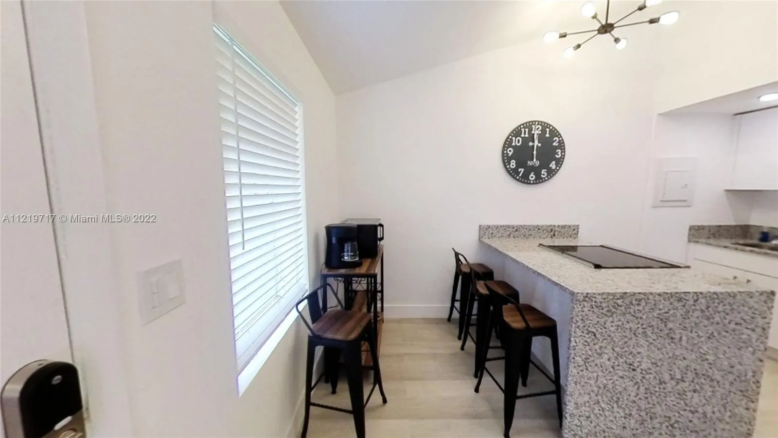 840 SW 7th St # 848, Miami FL 33130