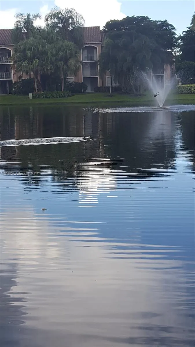 2 bedroom 1 bath for sale at 12160 Saint Andrews Pl # 106, Miramar FL 33025