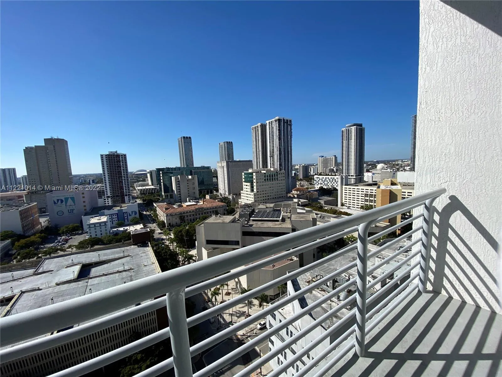 1 bedroom 1 bath for sale at 234 NE 3rd St # 2203, Miami FL 33132