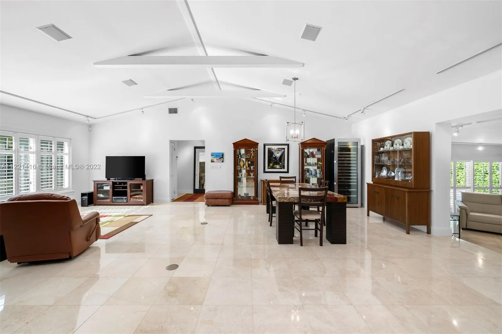 5510 San Vicente St, Coral Gables FL 33146