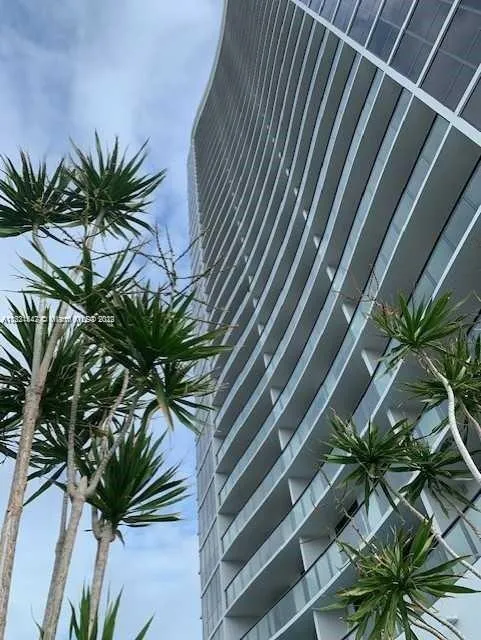 2 bedroom 2 bath for sale at 1600 NE 1st Ave # 1616, Miami FL 33132
