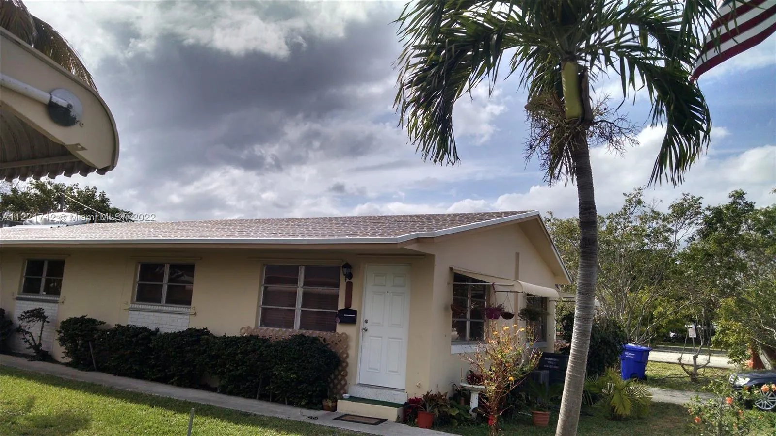2212 Johnson St, Hollywood FL 33020