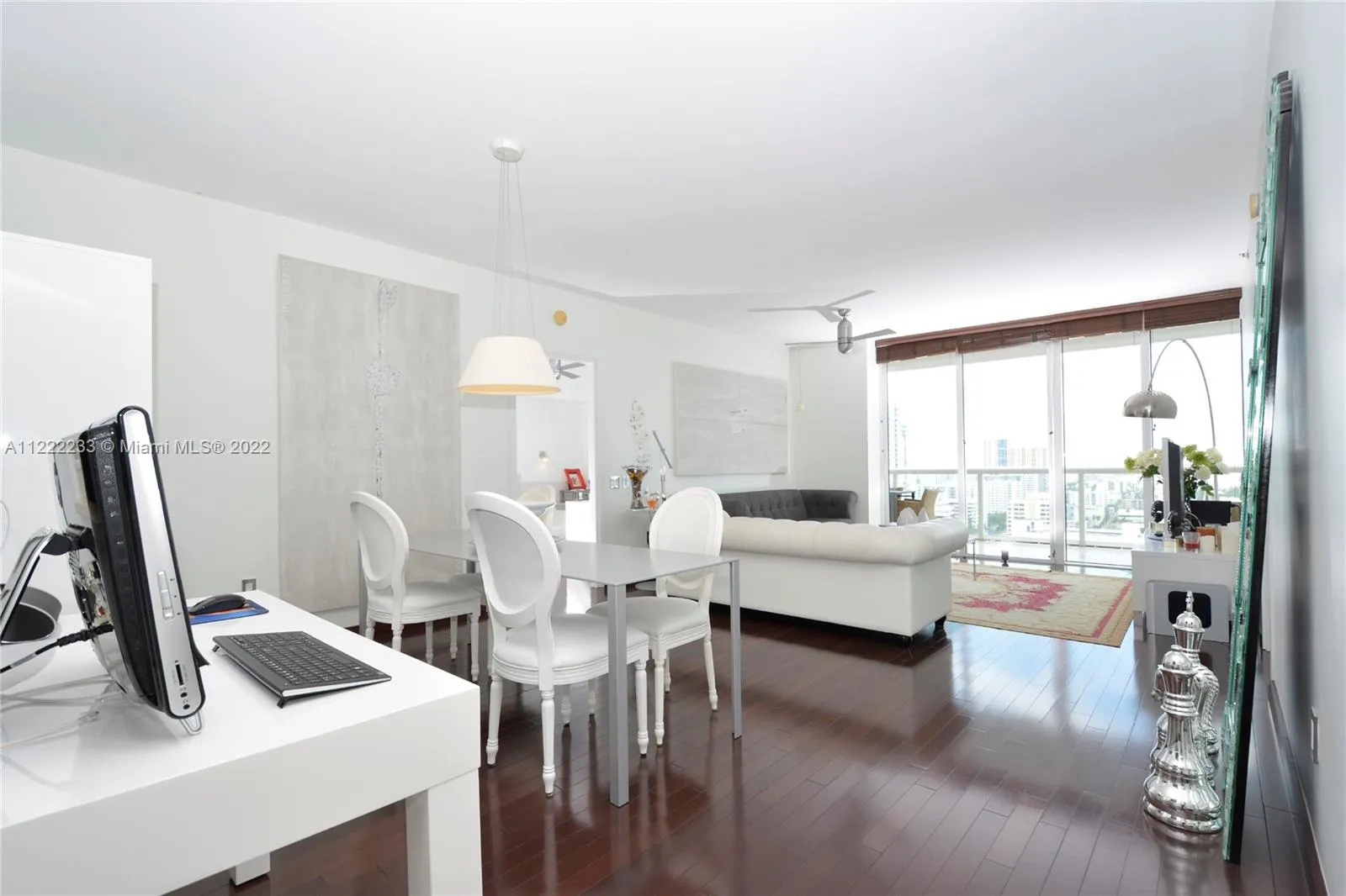 2 bedroom 2 bath for rent at 450 Alton Rd # 2006, Miami Beach FL 33139