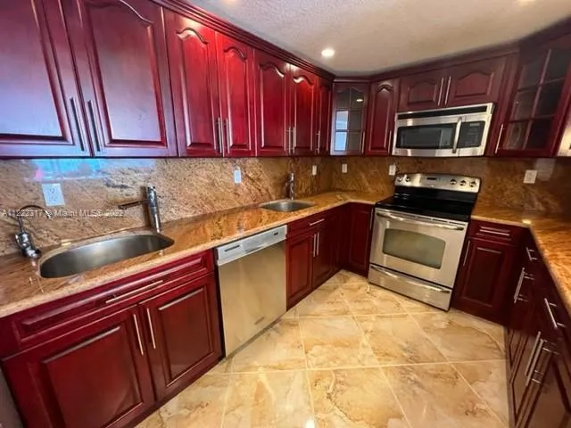 3 bedroom 2 bath for sale at 19380 Collins Ave # 802, Sunny Isles Beach FL 33160