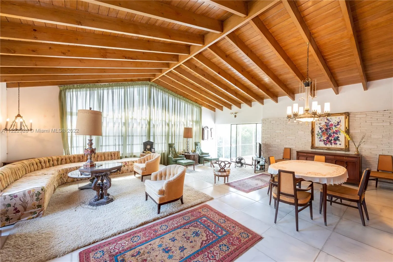 536 W 51st St, Miami Beach FL 33140