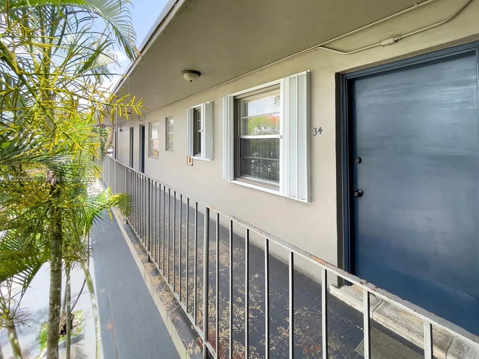 1 bedroom 1 bath for sale at 3901 SW 112th Ave # 34, Miami FL 33165