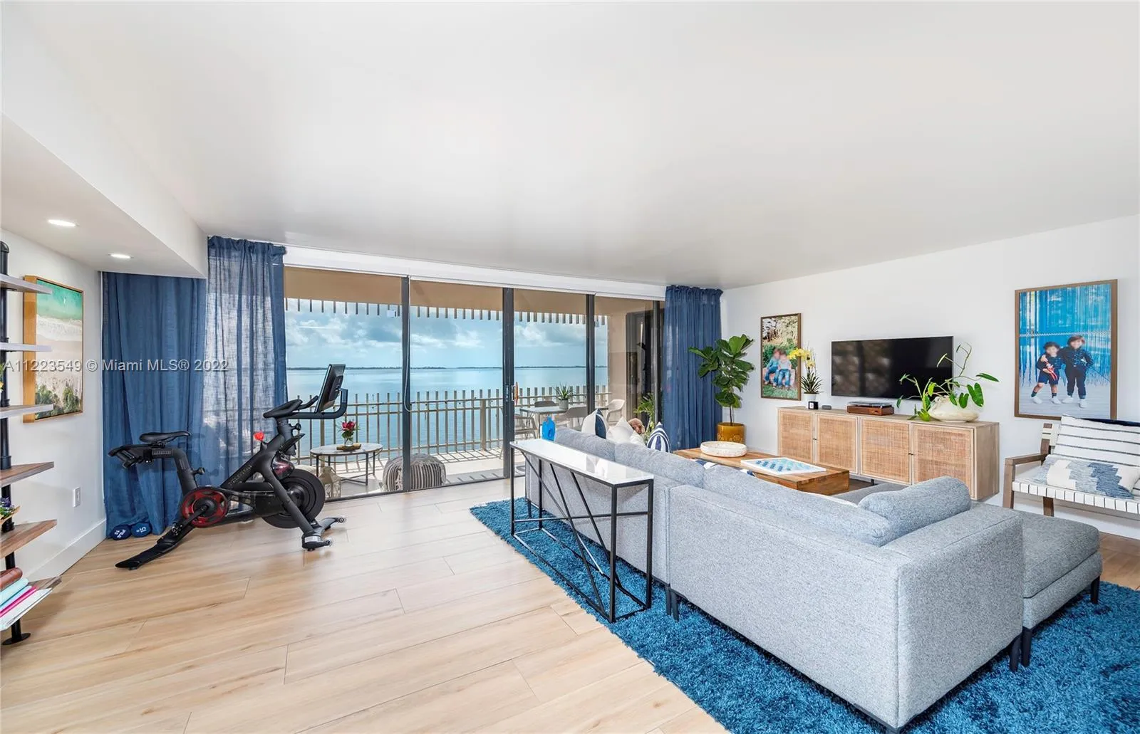 3 Grove Isle Dr # C707, Miami FL 33133