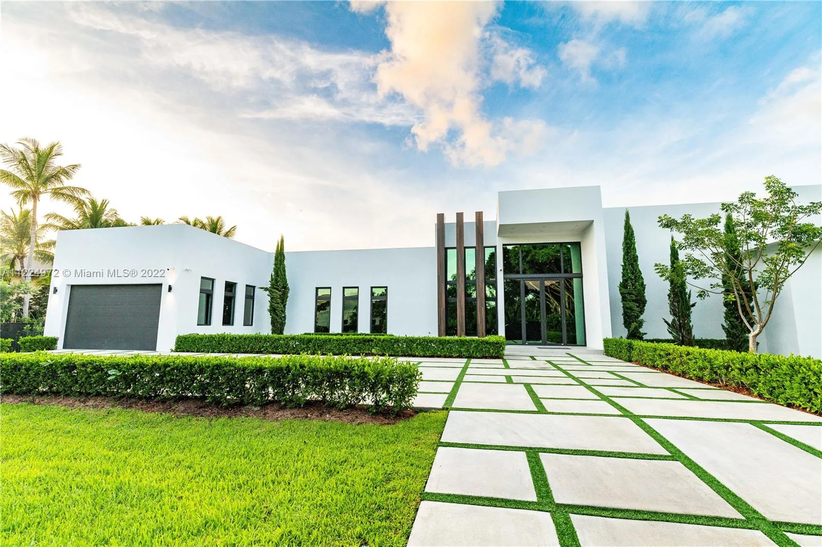 6175 SW 128th St, Pinecrest FL 33156