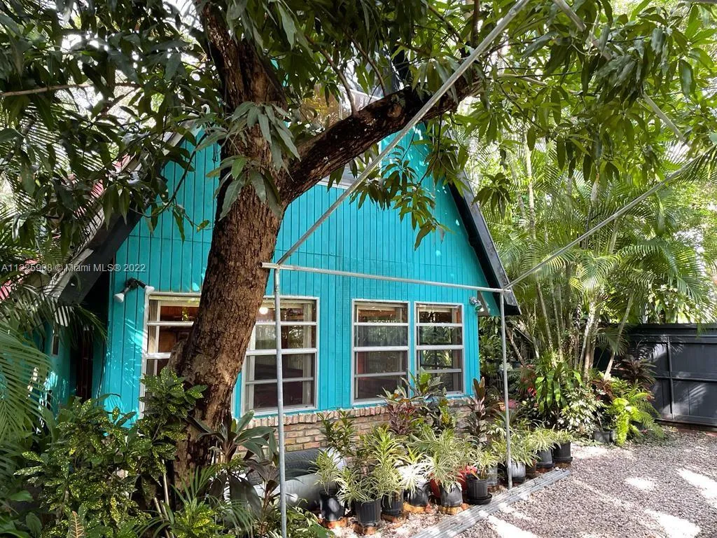 for sale at 4160 Lybyer Ave, Miami FL 33133