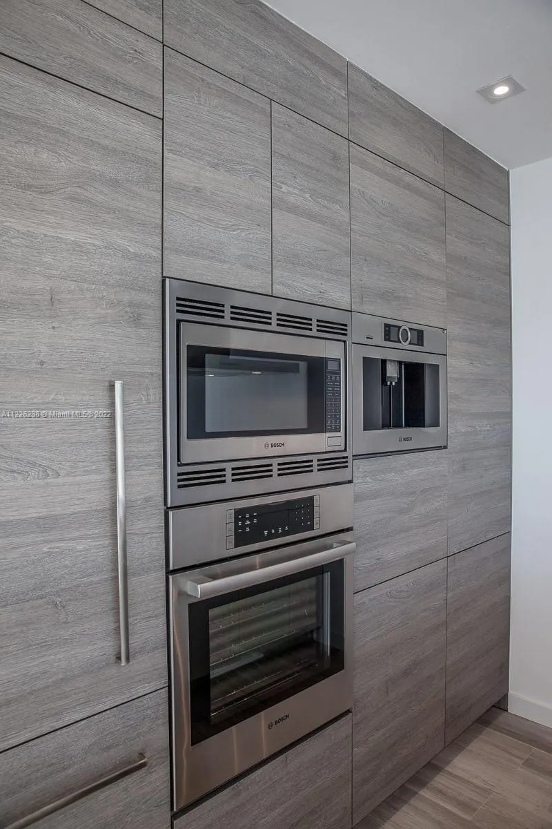 645 Michigan Ave, Miami Beach FL 33139