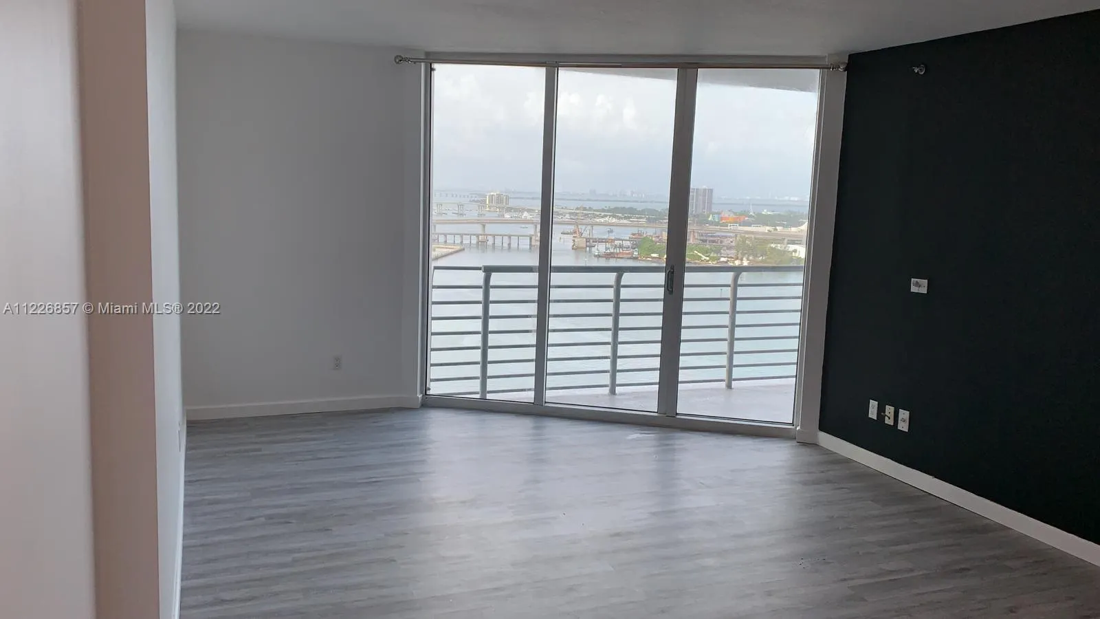 335 S BISCAYNE BLVD # 2010, Miami FL 33131