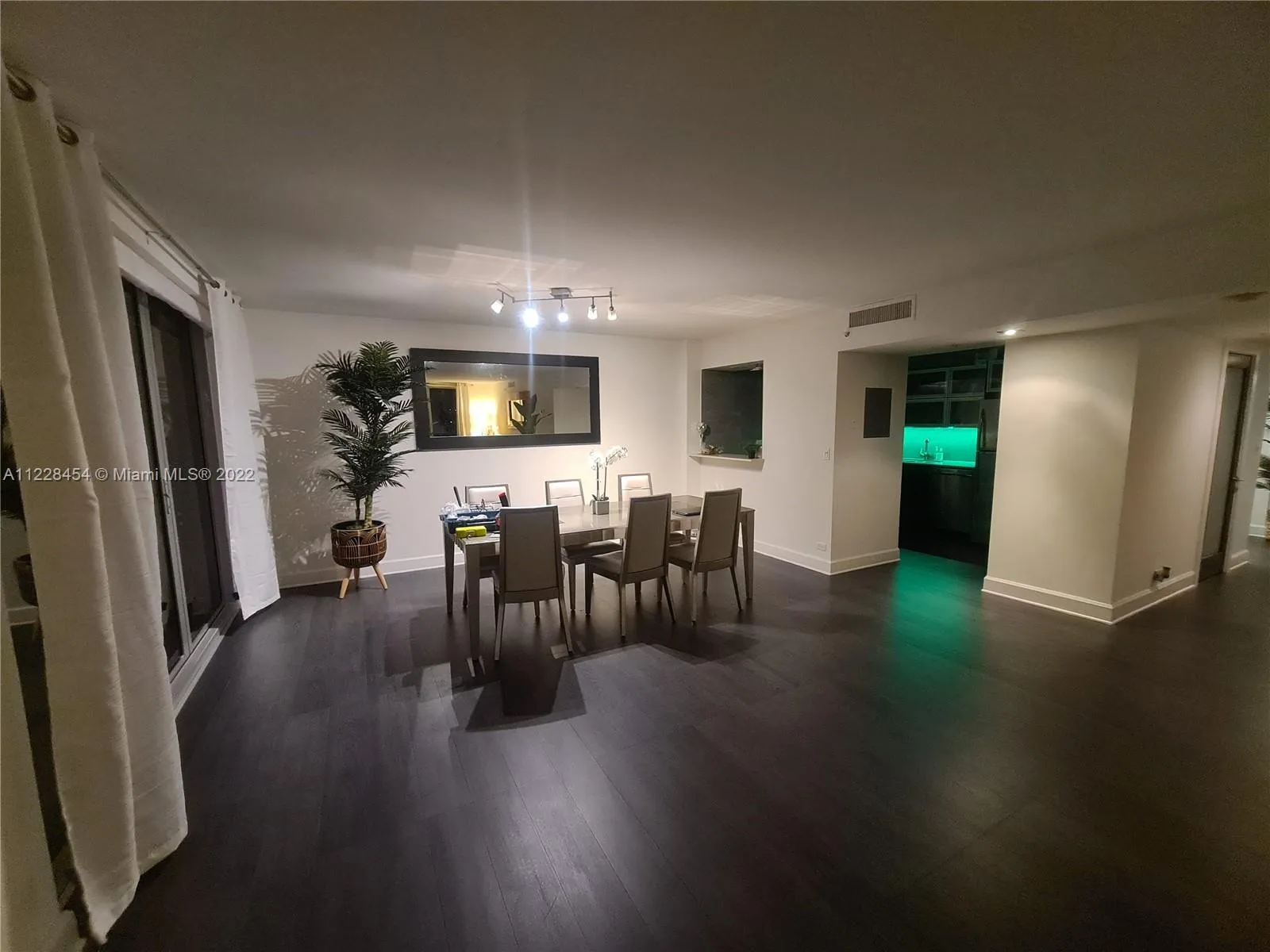 1500 Bay Rd # 714S, Miami Beach FL 33139