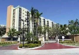 17021 N Bay Rd # 4, Sunny Isles Beach FL 33160