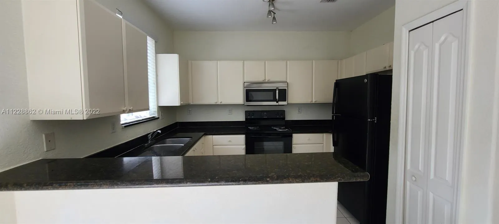 1029 SE 23rd Ave, Homestead FL 33035