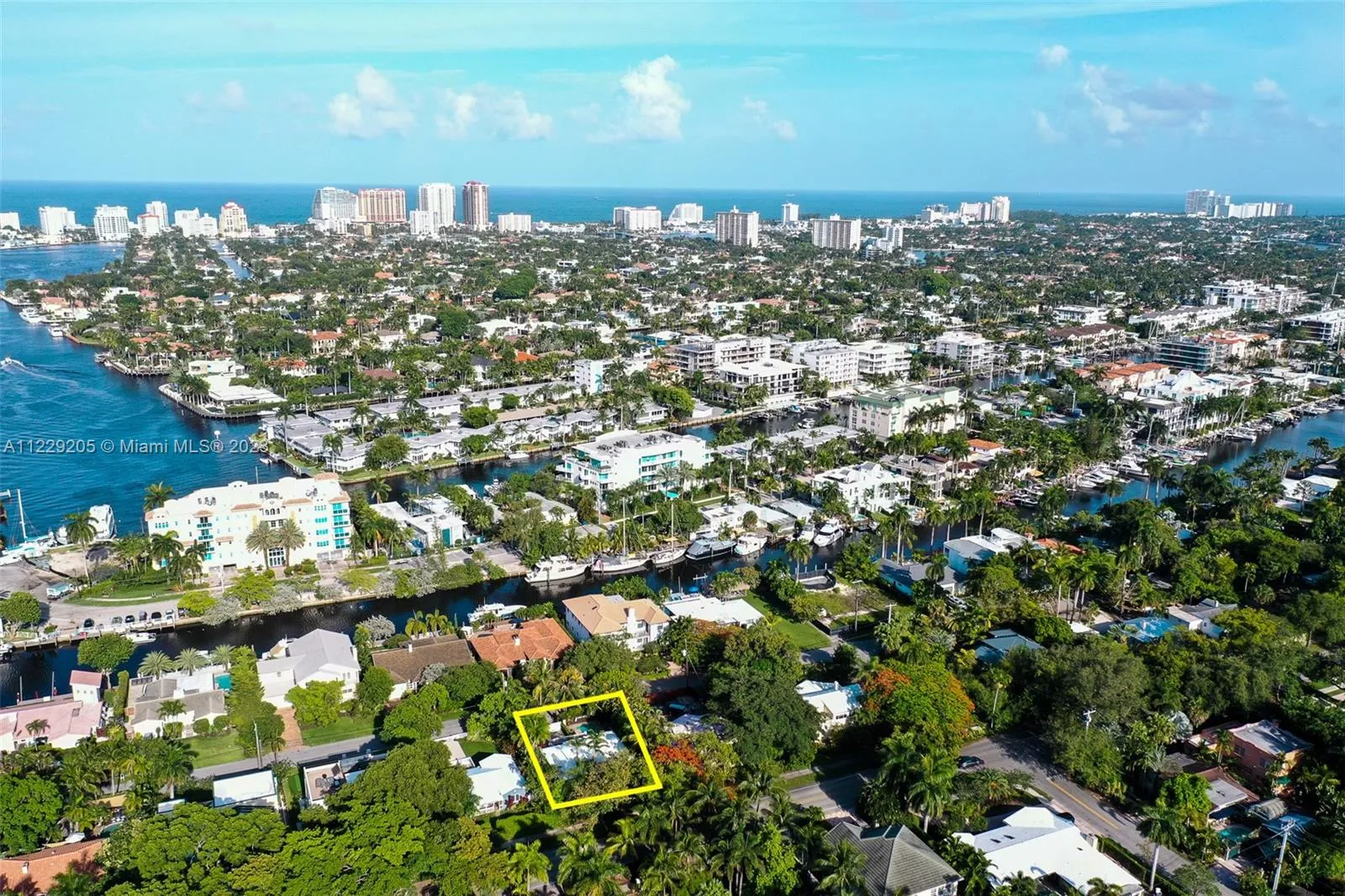 514 N Victoria Park Rd, Fort Lauderdale FL 33301