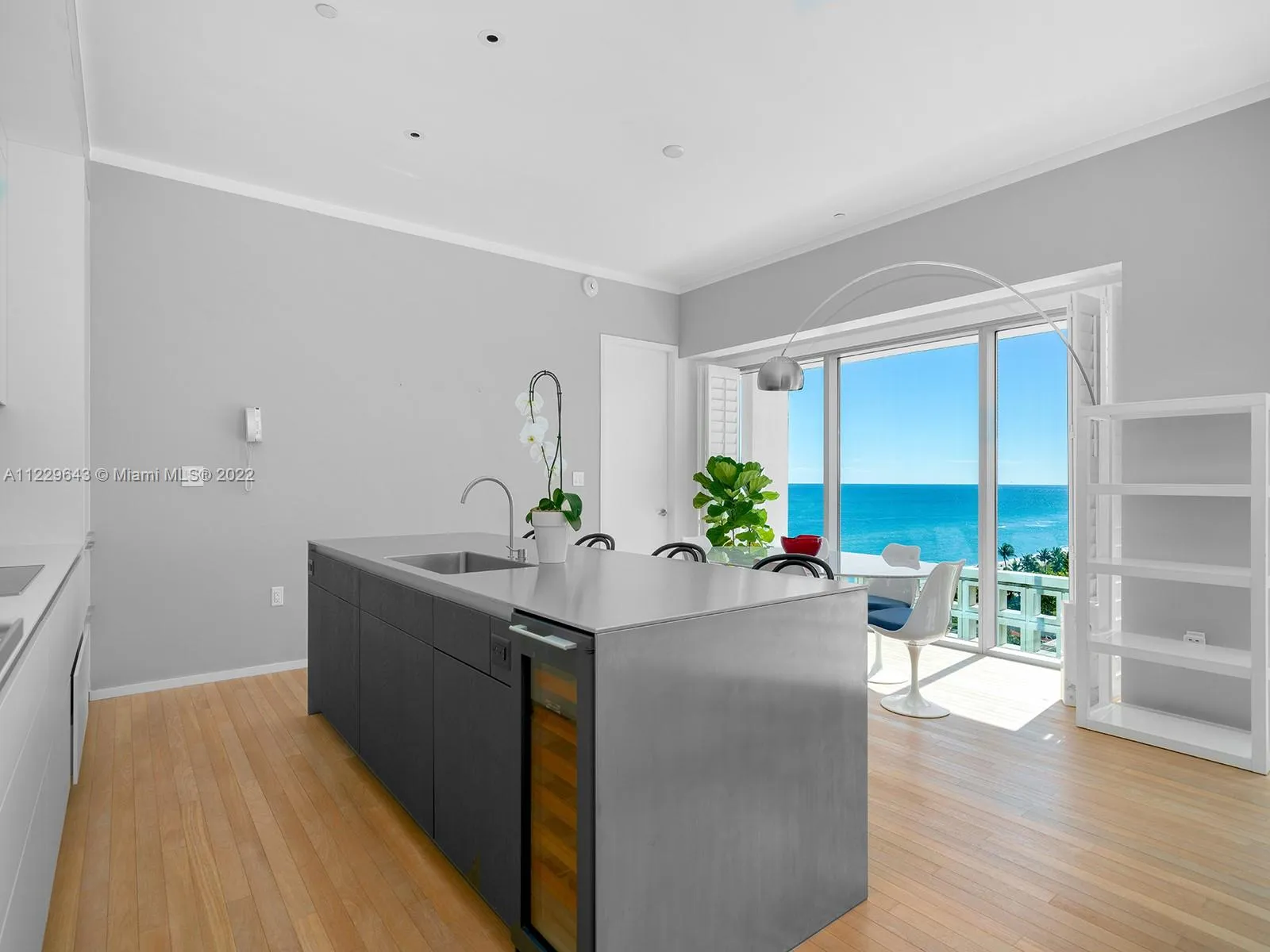 2901 Collins Ave # 1204, Miami Beach FL 33140