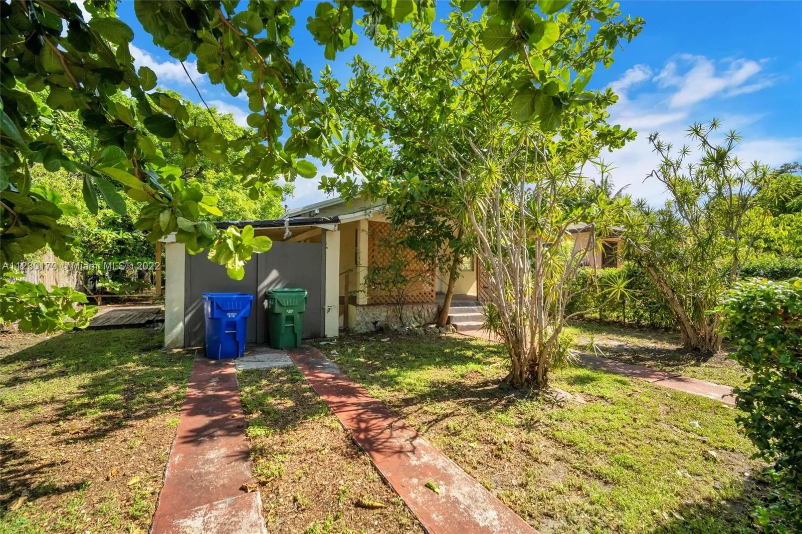 322 NW 41st St, Miami FL 33127