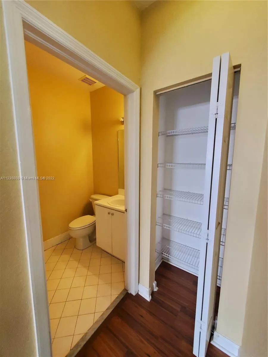 9409 SW 225th St, Cutler Bay FL 33190