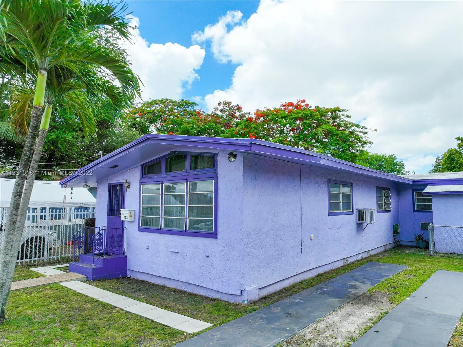 1132 NW 39th St, Miami FL 33127
