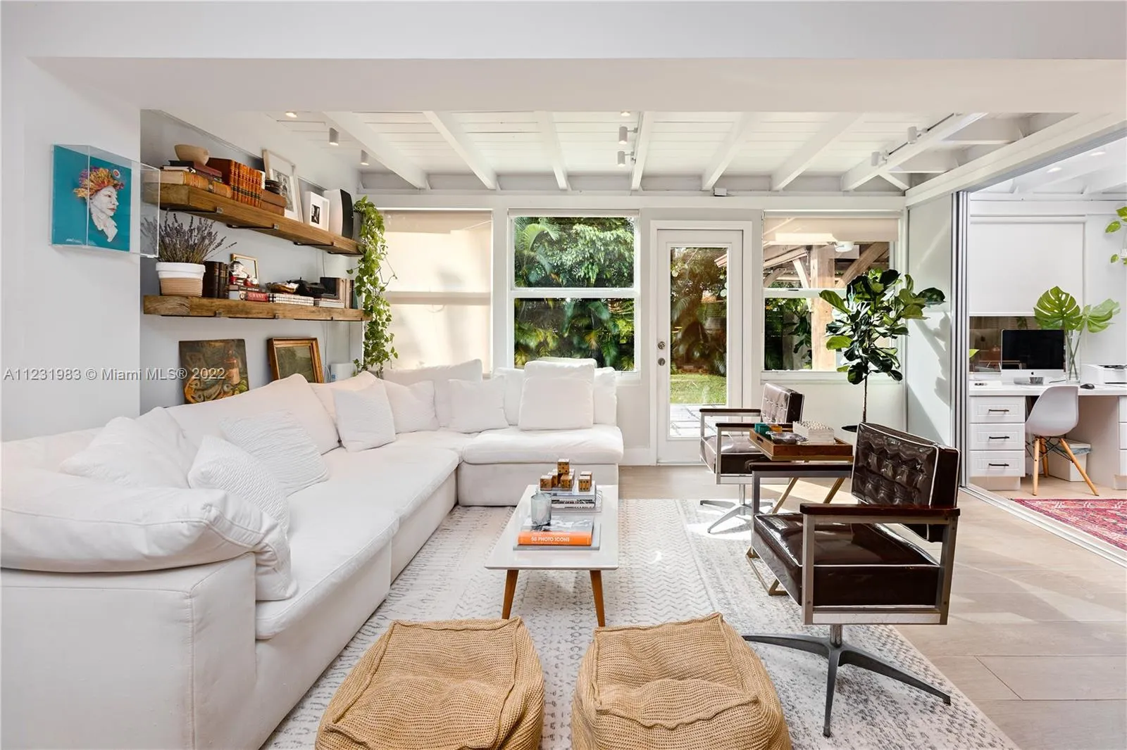 268 W Mashta Dr, Key Biscayne FL 33149