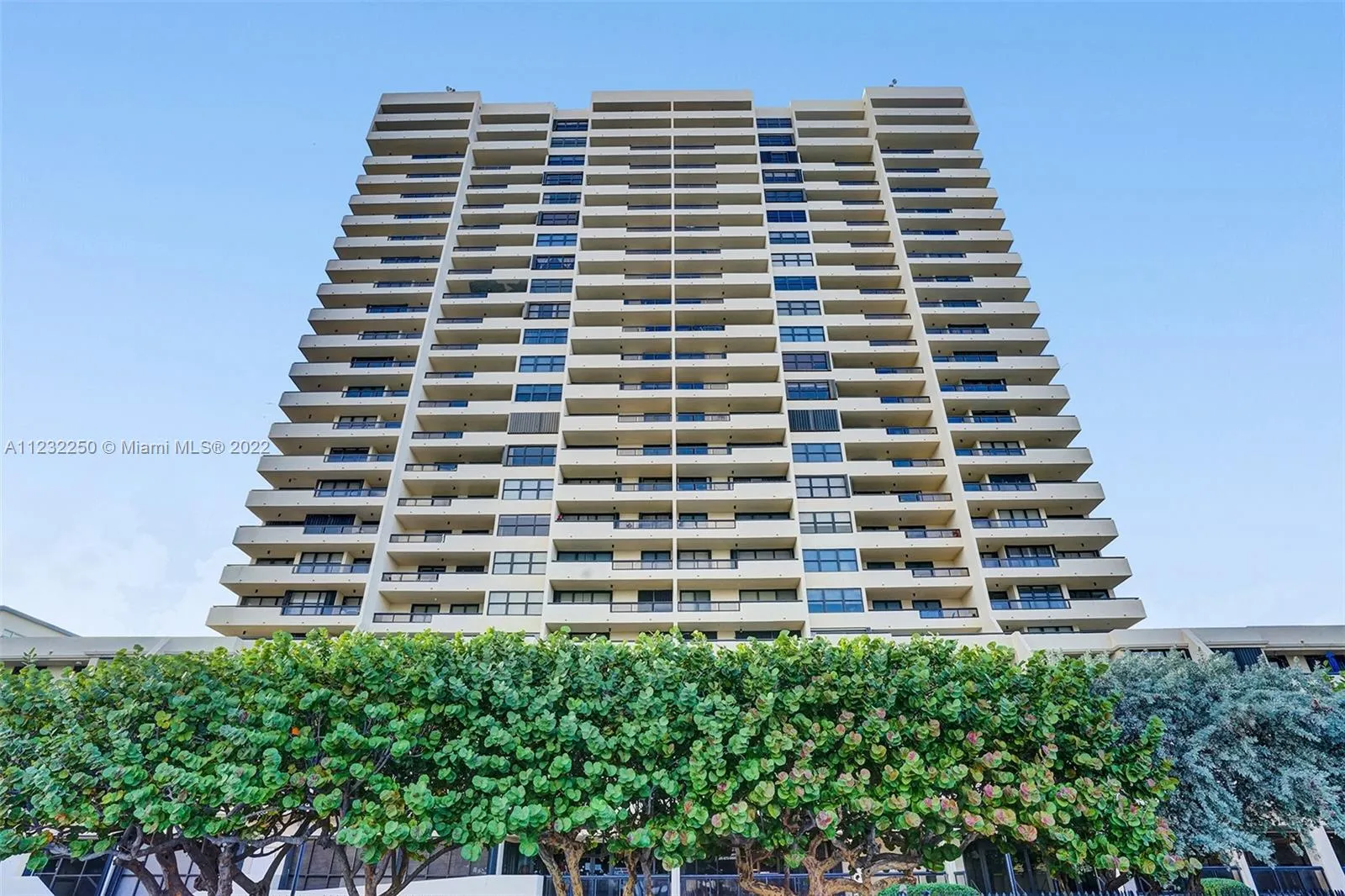 2 bedroom 2 bath for sale at 2555 Collins Ave # 403, Miami Beach FL 33140