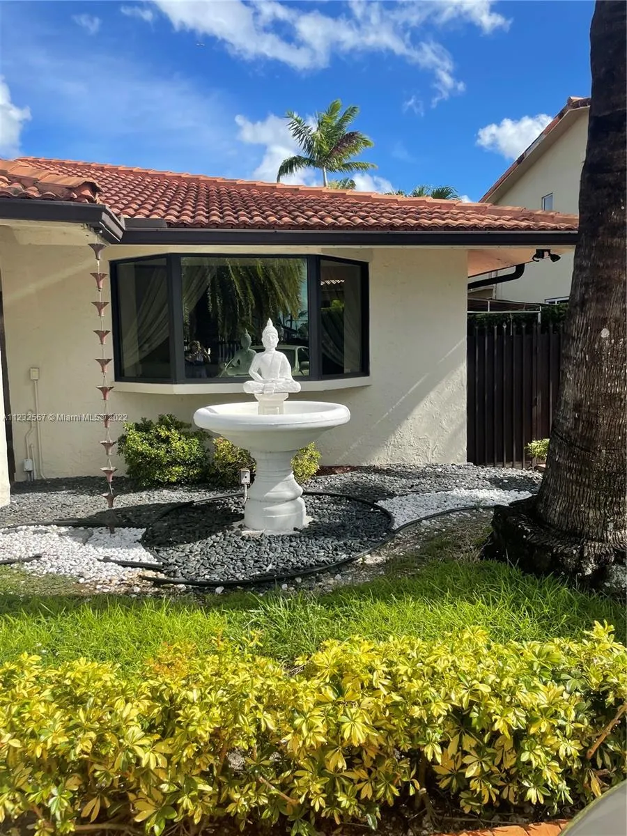 12700 SW 27th St, Miami FL 33175