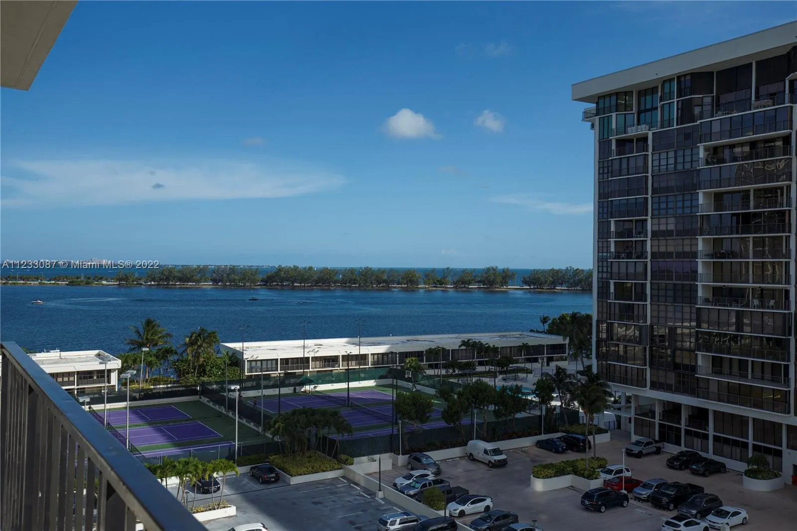 2 bedroom 2 bath for sale at 1901 Brickell Ave # B908, Miami FL 33129