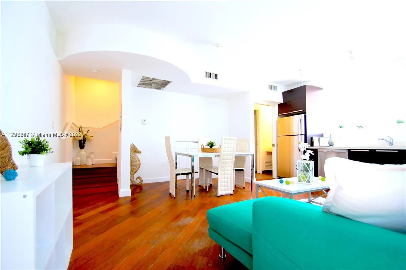 2 bedroom 1 bath for sale at 927 Euclid Ave # 10, Miami Beach FL 33139