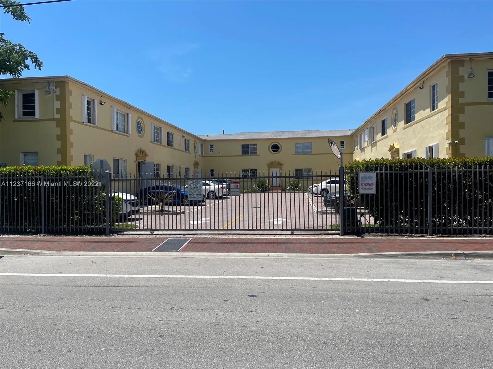 2 bedroom 1 bath for rent at 1326 SW 6th St # 9, Miami FL 33135