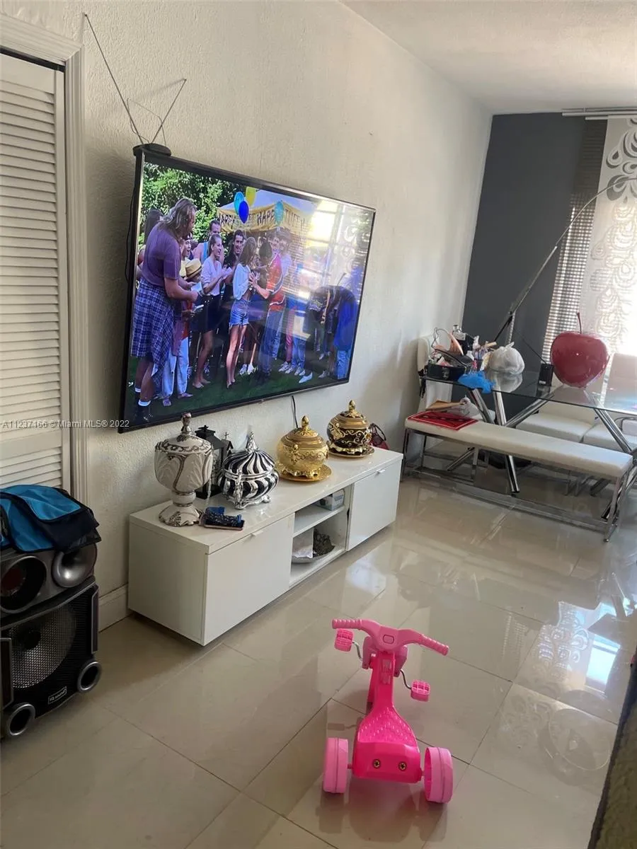 1326 SW 6th St # 9, Miami FL 33135