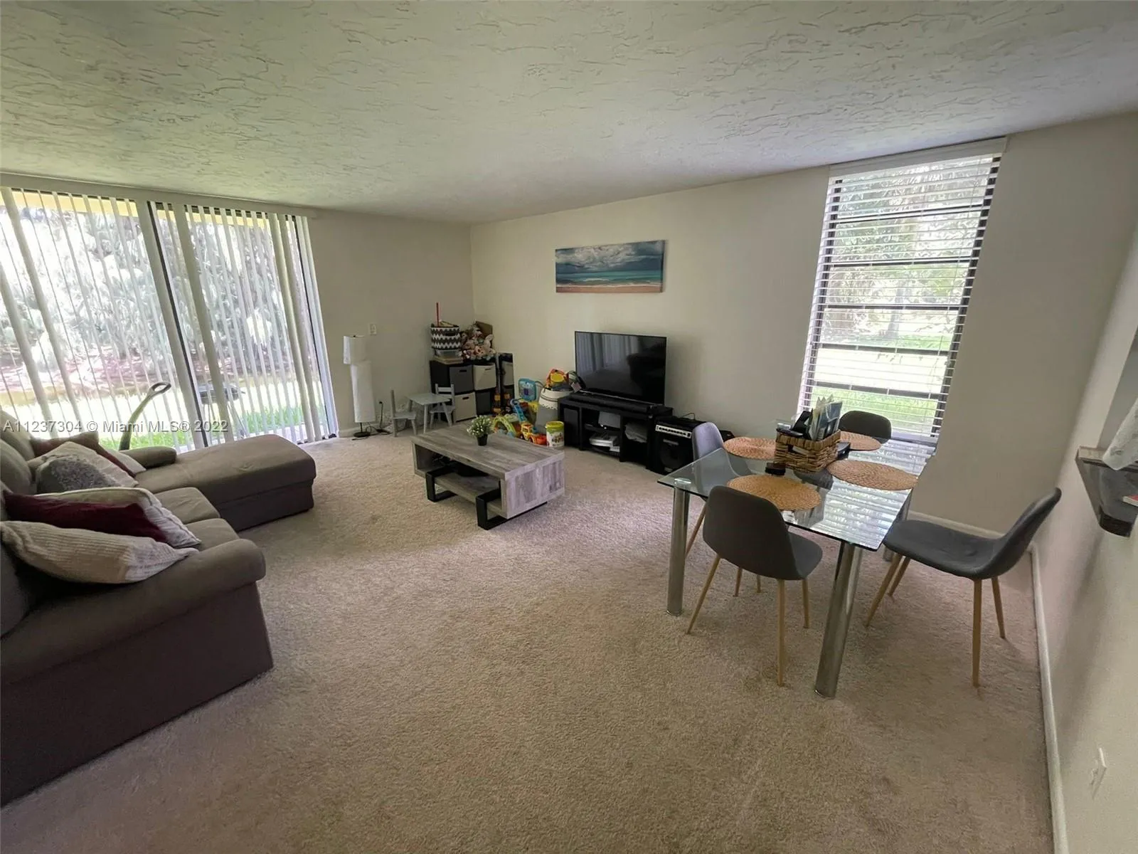 450 Commodore Dr # 108, Plantation FL 33325