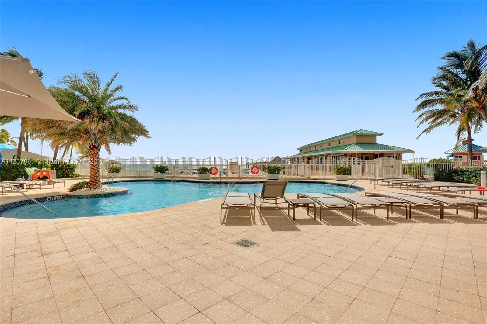 16699 COLLINS AV # 3105, Sunny Isles Beach FL 33160
