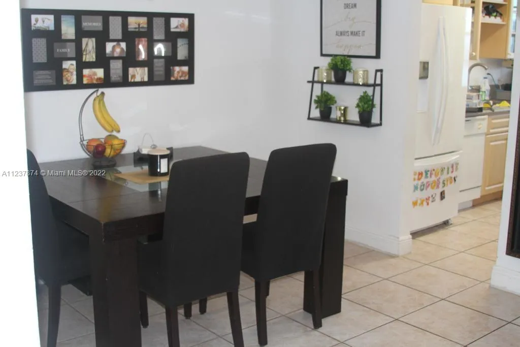 18041 Biscayne Blvd # 1701, Aventura FL 33160