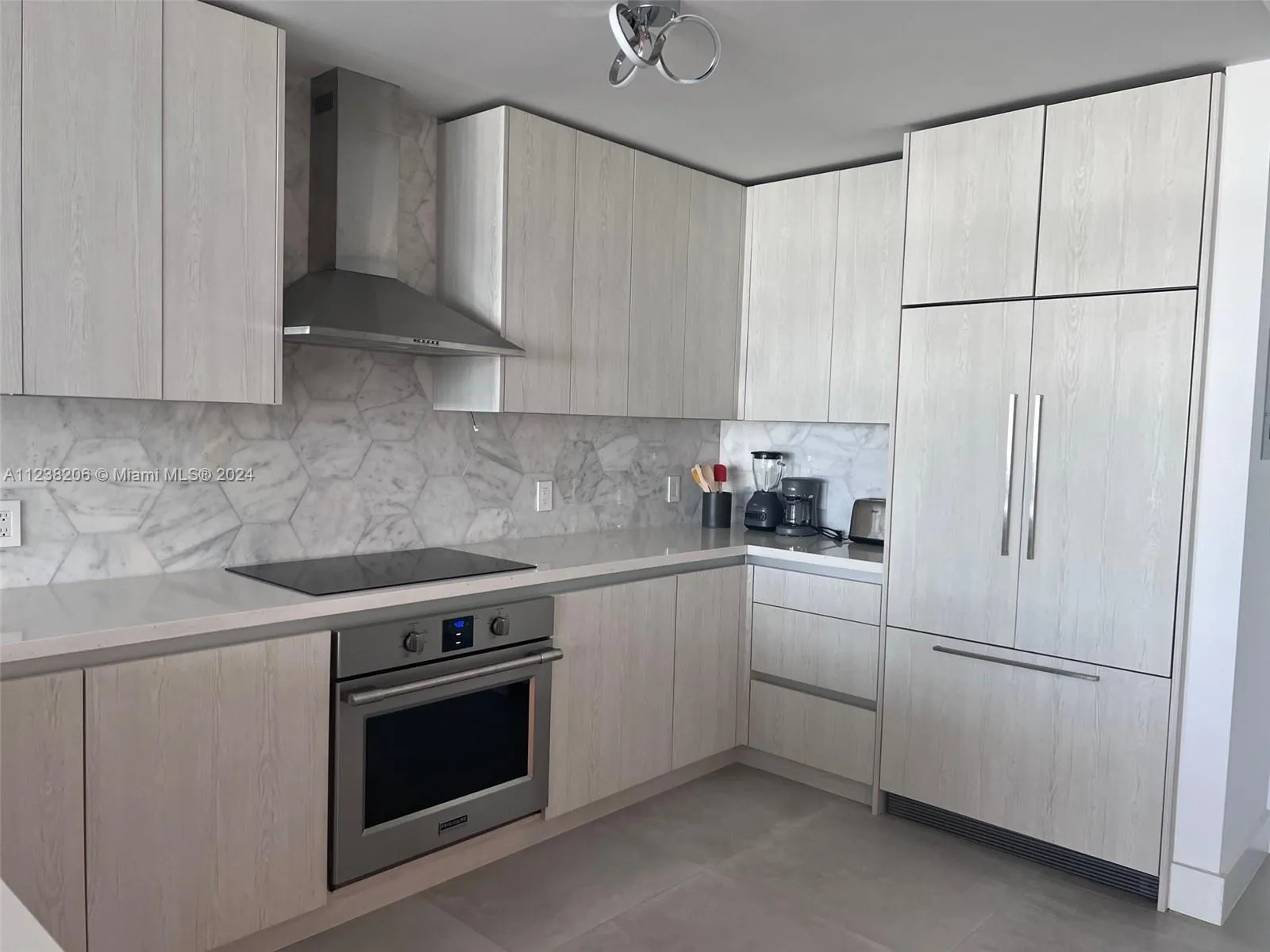 100 Lincoln Rd # 1608, Miami Beach FL 33139