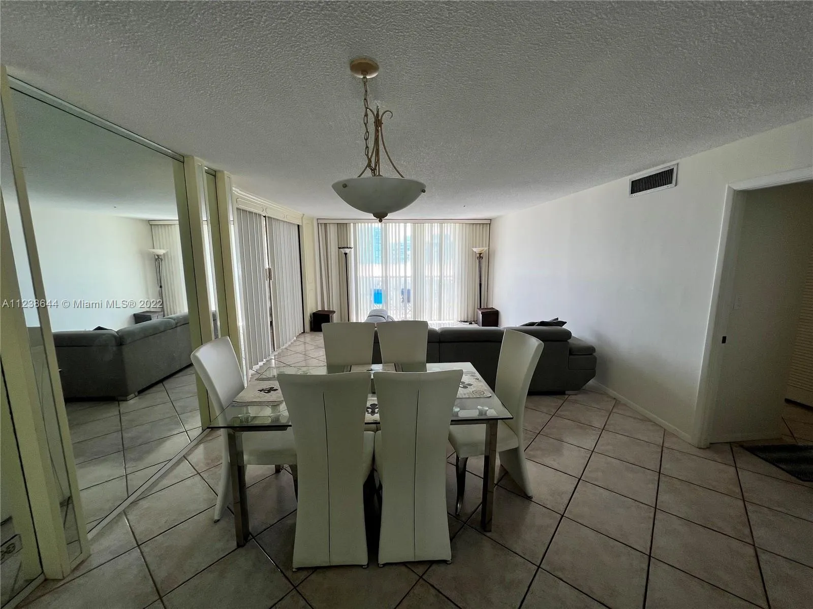 6039 Collins Ave # 1034, Miami Beach FL 33140