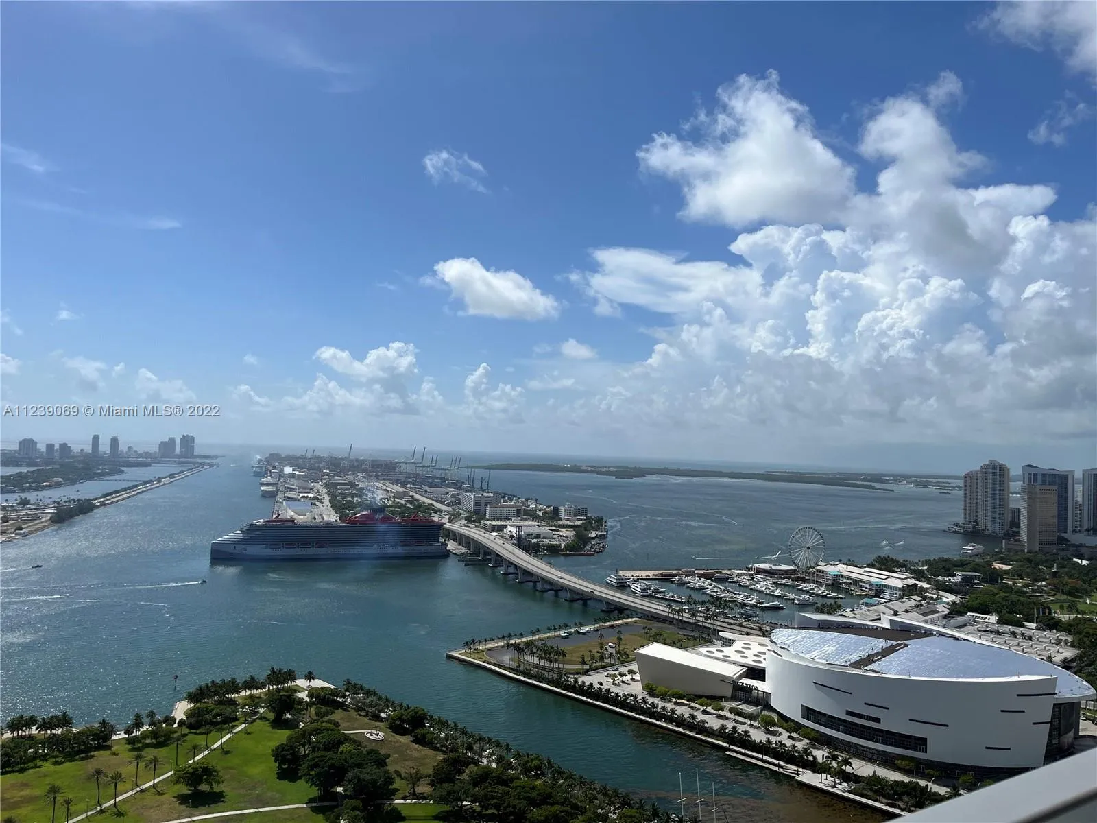 1100 Biscayne Blvd # 4404, Miami FL 33132