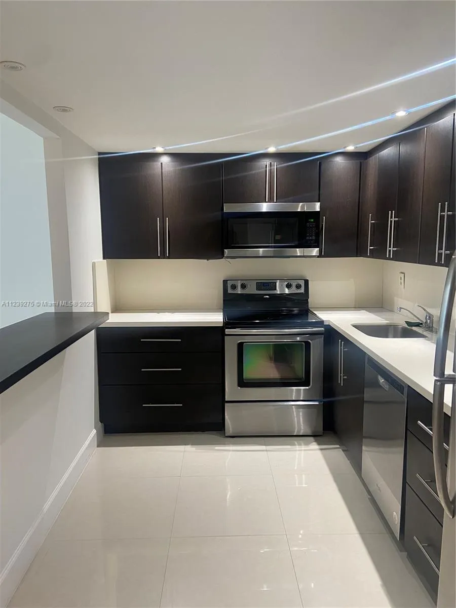 19380 Collins Ave # 1625, Sunny Isles Beach FL 33160