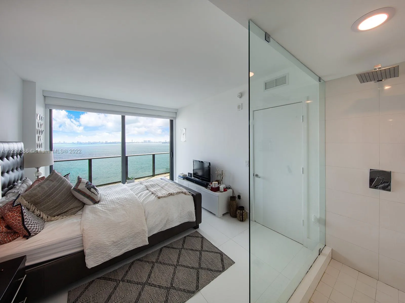 460 NE 28th St # 1203, Miami FL 33137
